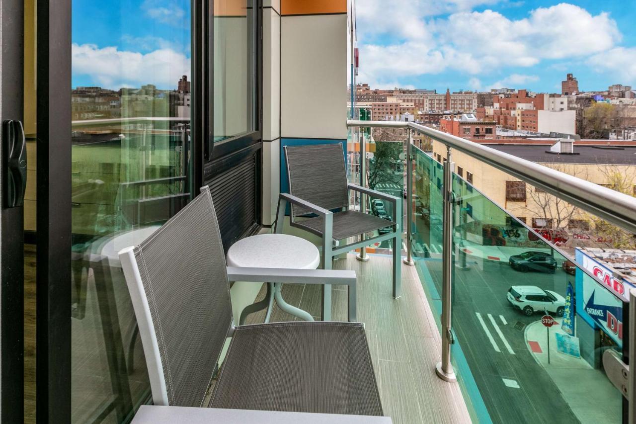 Best Western Plus Executive Residency Bronx New York Exterior photo